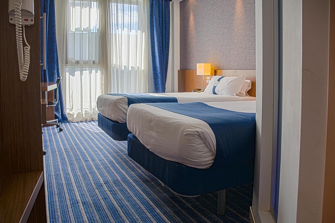 Holiday Inn Express Madrid Leganes By Ihg Exterior foto