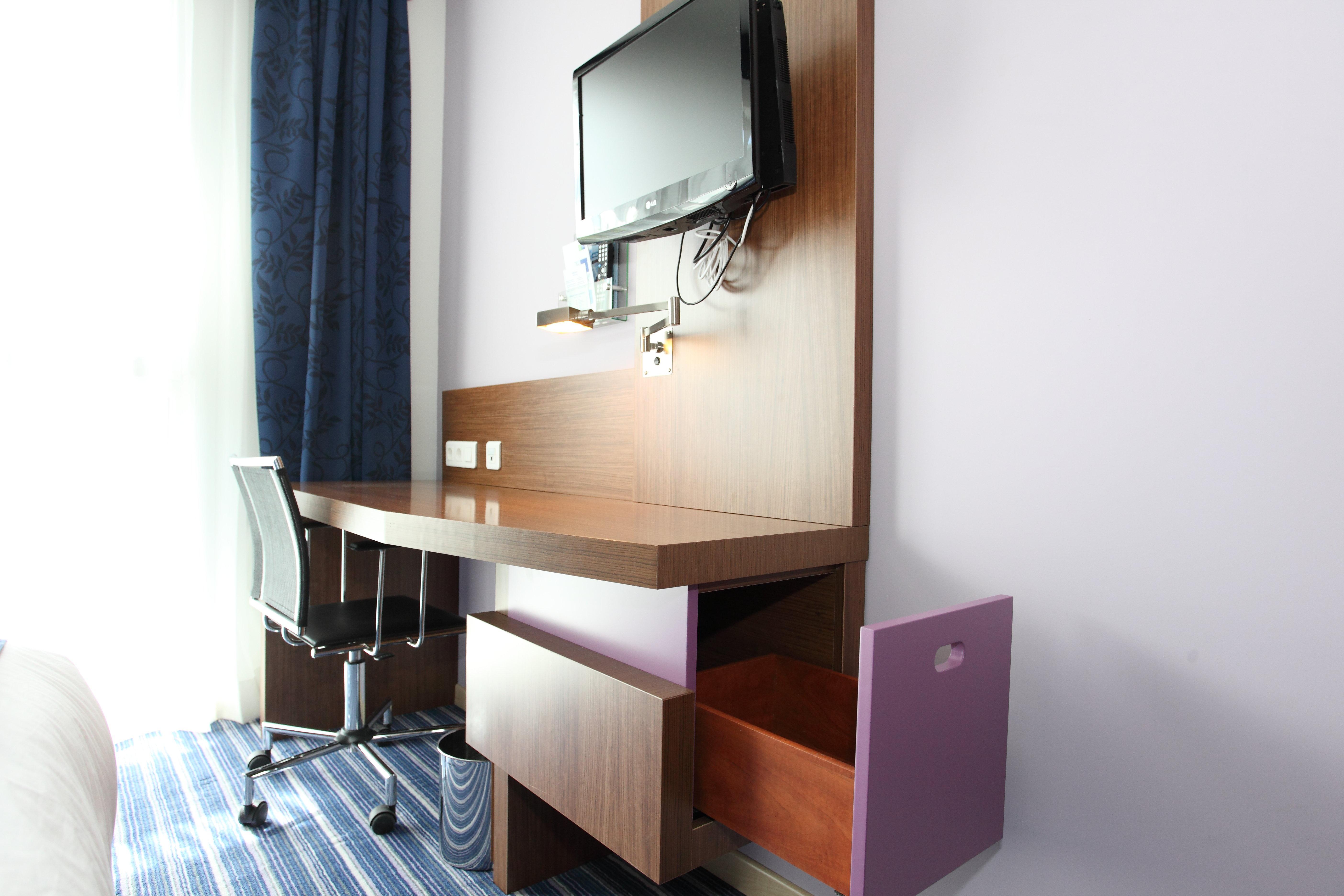 Holiday Inn Express Madrid Leganes By Ihg Exterior foto