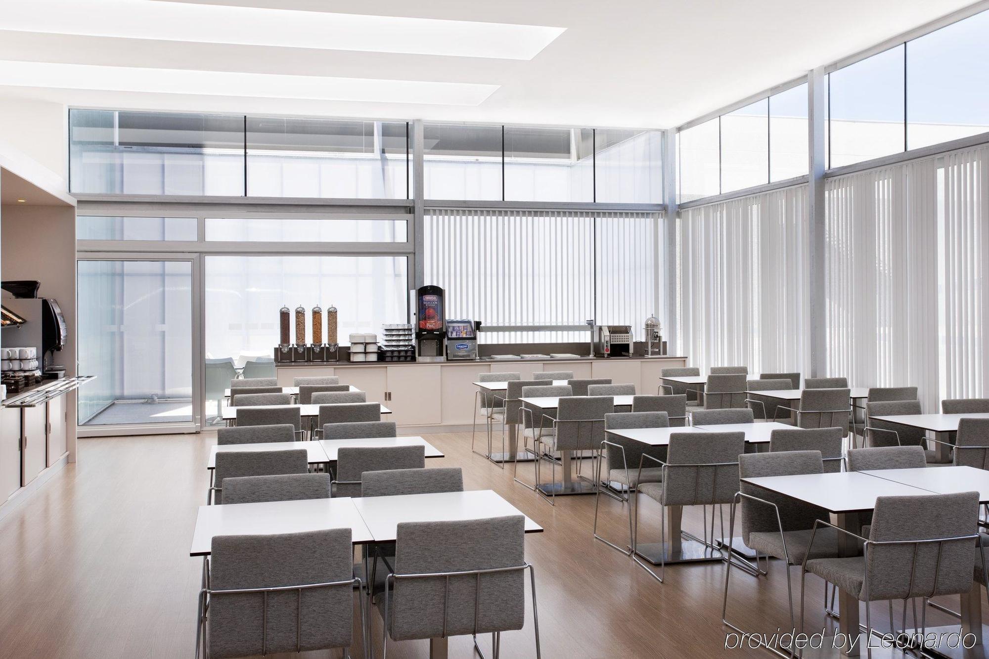 Holiday Inn Express Madrid Leganes By Ihg Restaurant foto