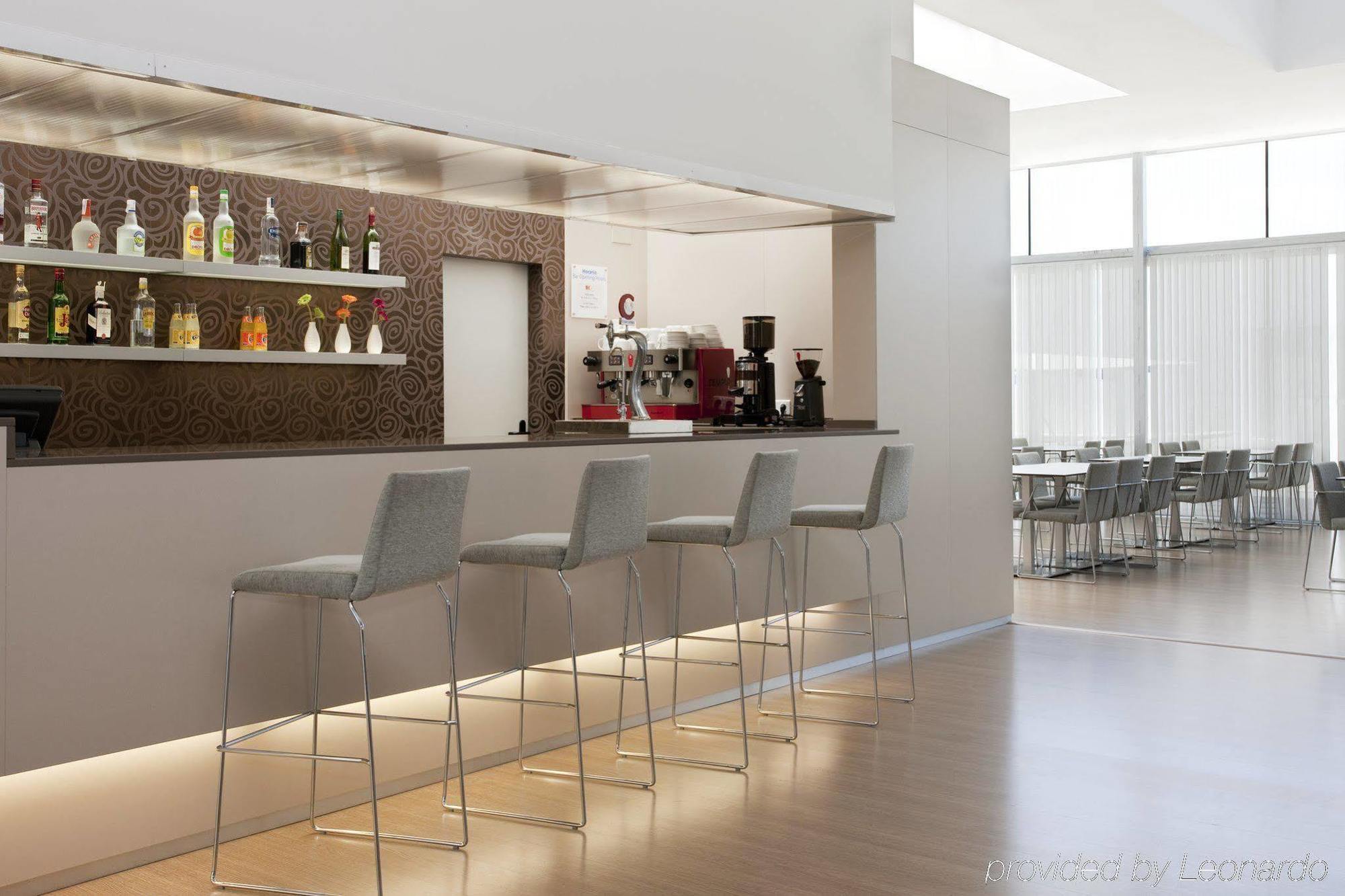 Holiday Inn Express Madrid Leganes By Ihg Restaurant foto